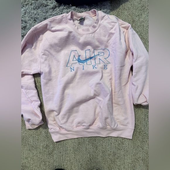 nike hoodie - Picture 2 of 2